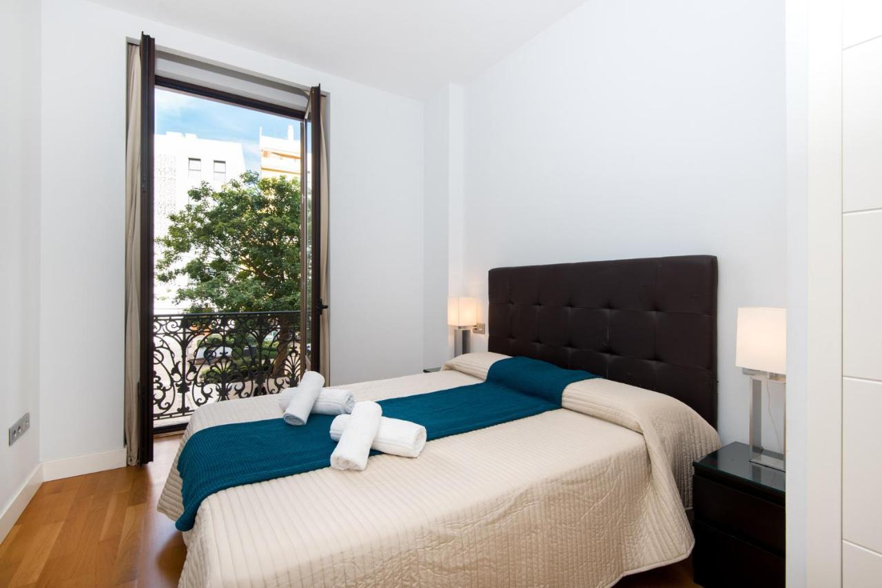 Malaga Royal Art Museum Apartment Exterior photo
