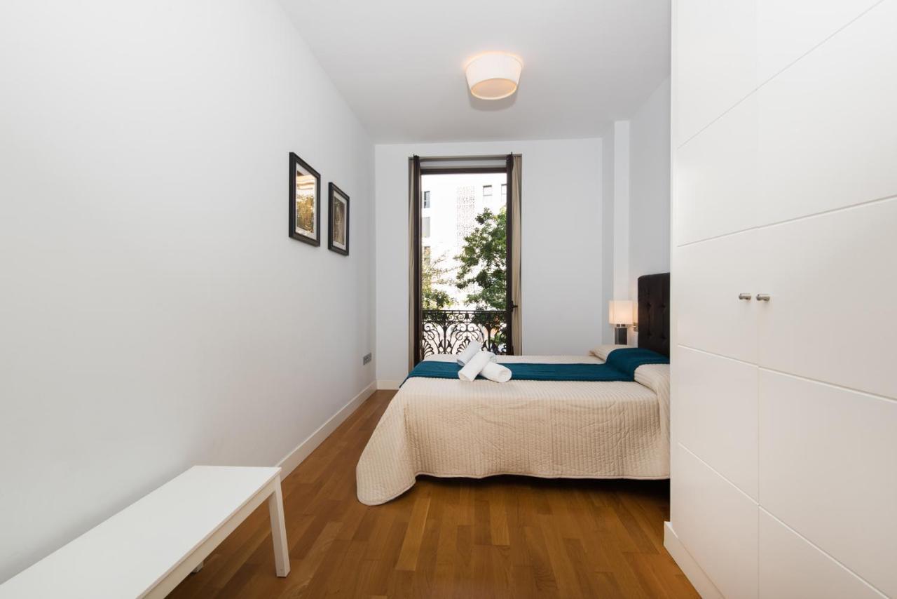 Malaga Royal Art Museum Apartment Exterior photo
