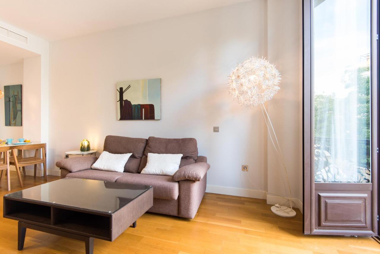 Malaga Royal Art Museum Apartment Exterior photo